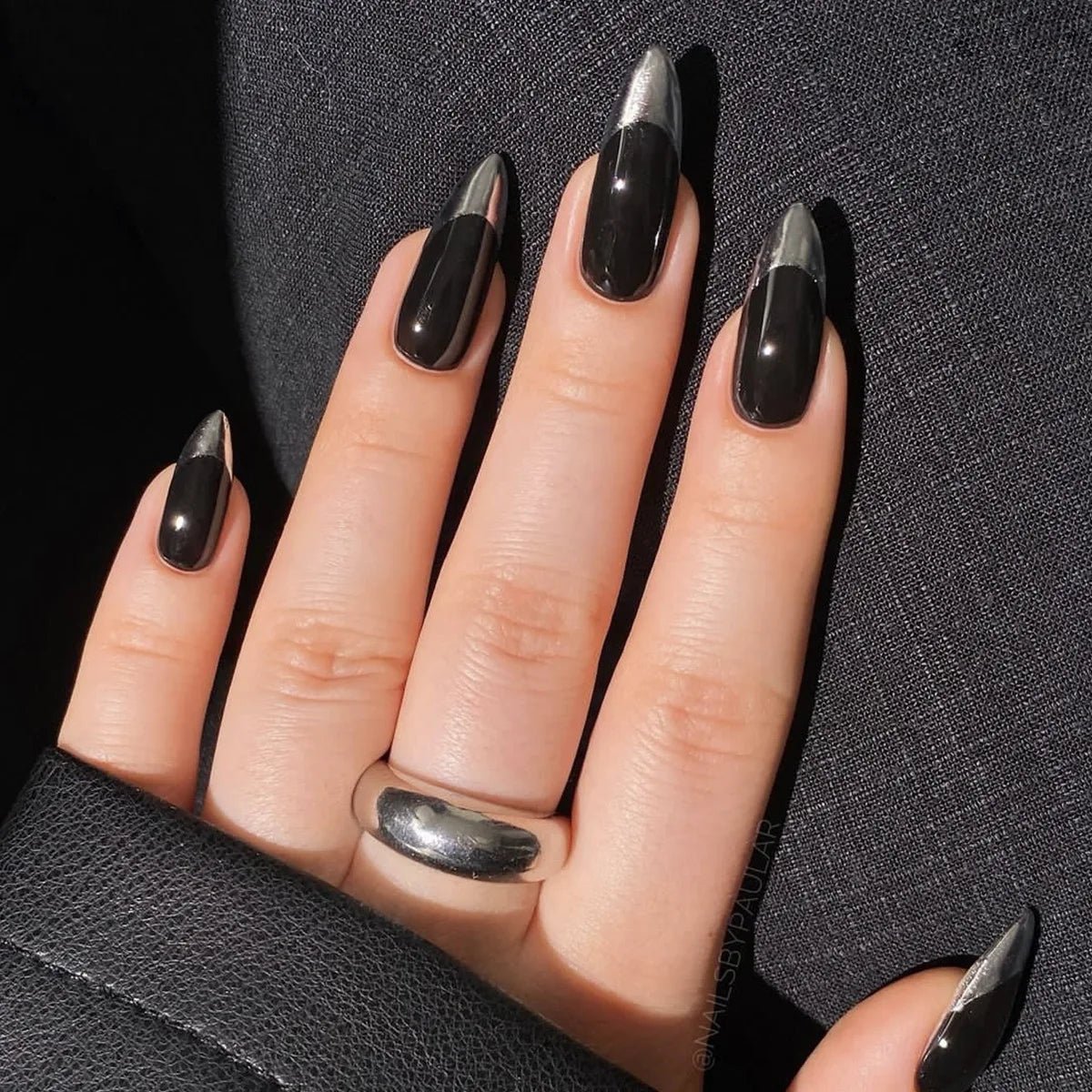24pcs Glossy Black Fake Nails Set Press On Nail Tips Solid Color Long Stiletto Removable Artificial Nails Decoration Nail Art - ApolloX